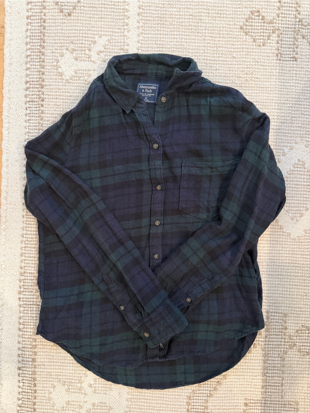Abercrombie & Fitch Women’s Plaid Flannel Button-Up; Navy + Green; Size: Medium